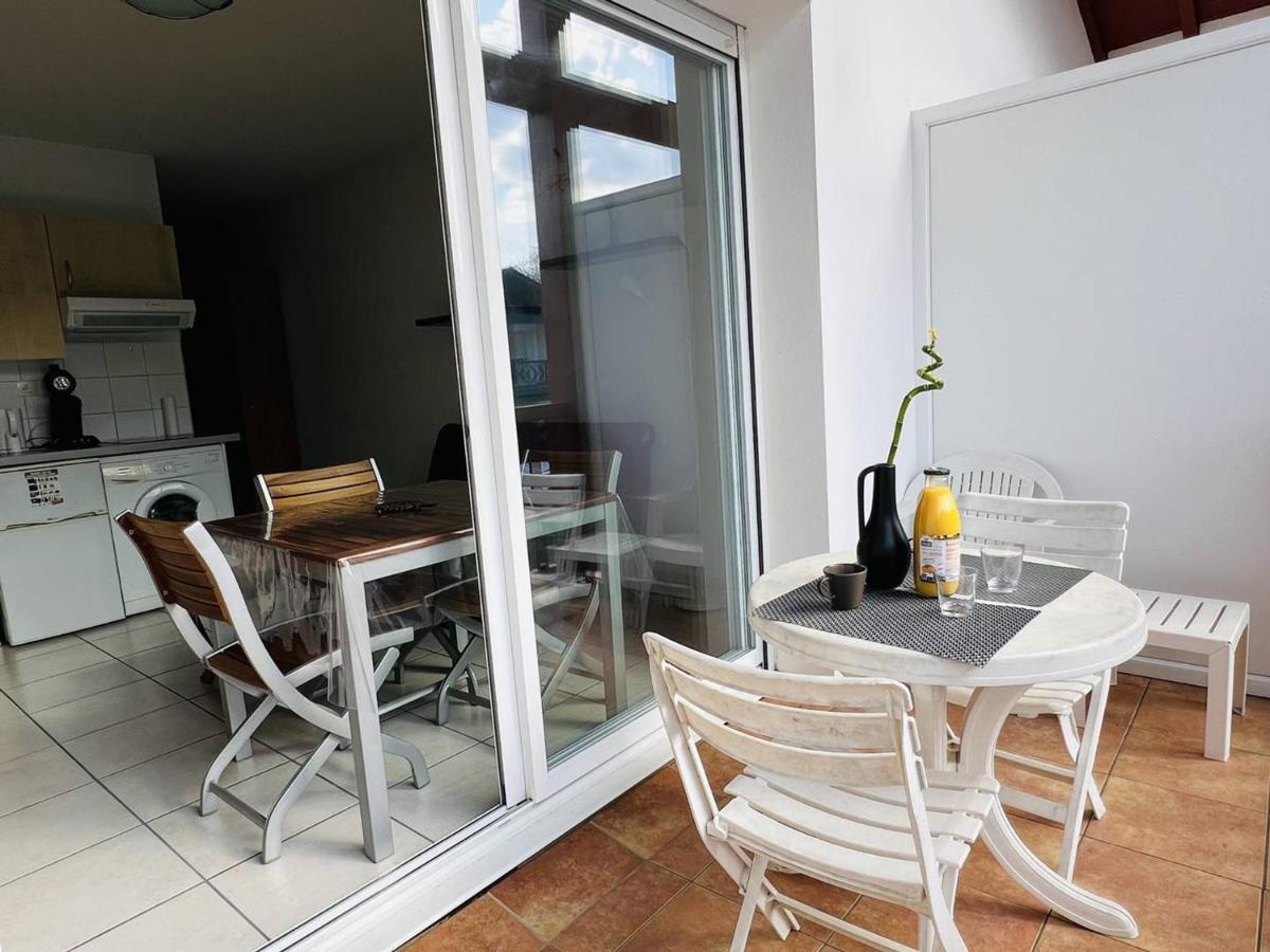 Appartement T1 Bis Avec Terrasse Et Piscine A Cambo-Les-Bains, 1 Chambre, Parking Prive - Fr-1-495-4 Bagian luar foto